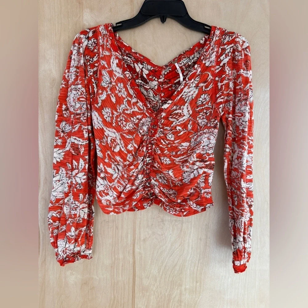 Ruched V-Neck Floral Long-Sleeve Top in Orange